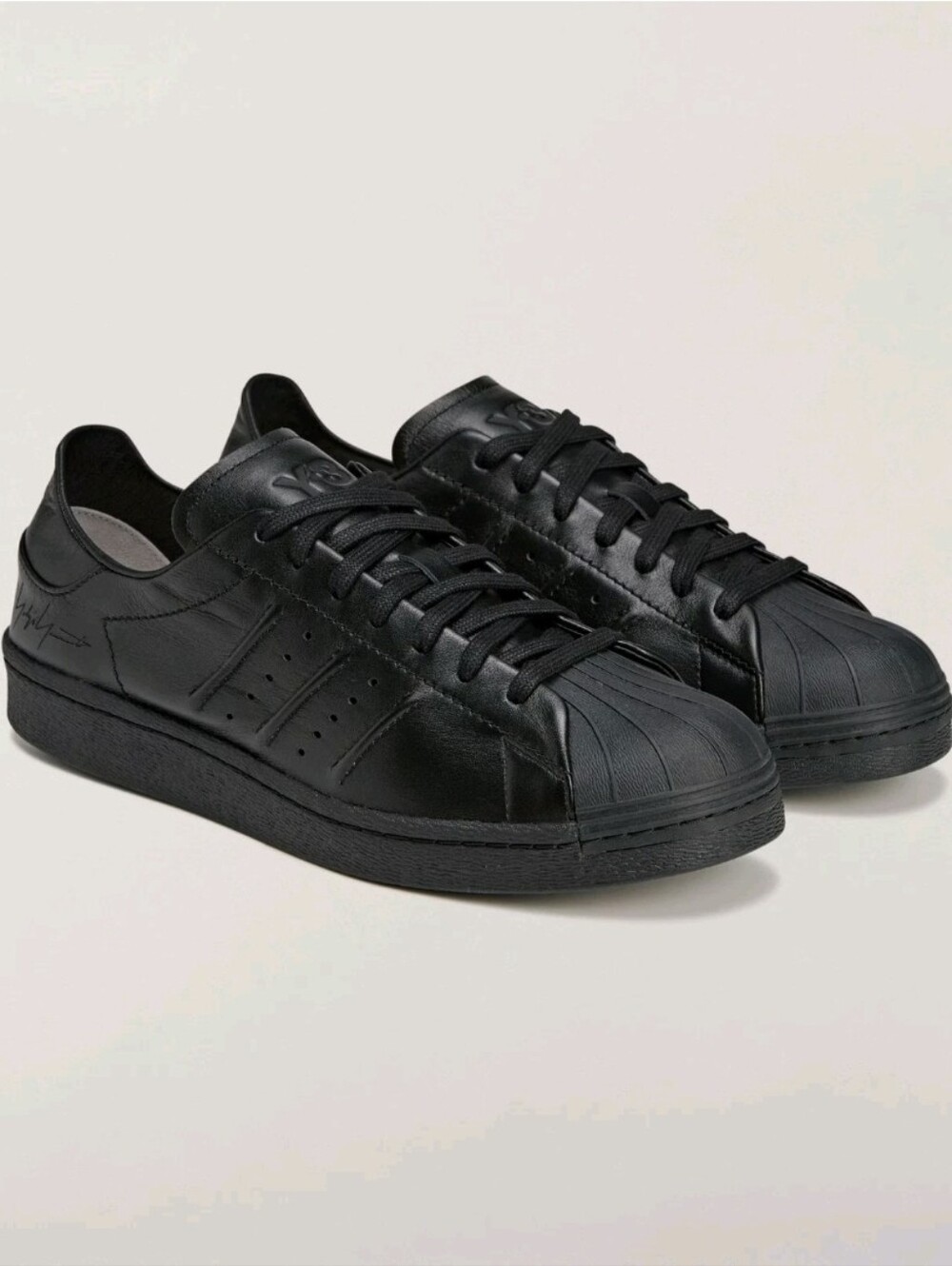 NWT adidas Y-3 Superstar Triple Black Unisex Sneaker (Men's 7.5/Wmns 8.5)